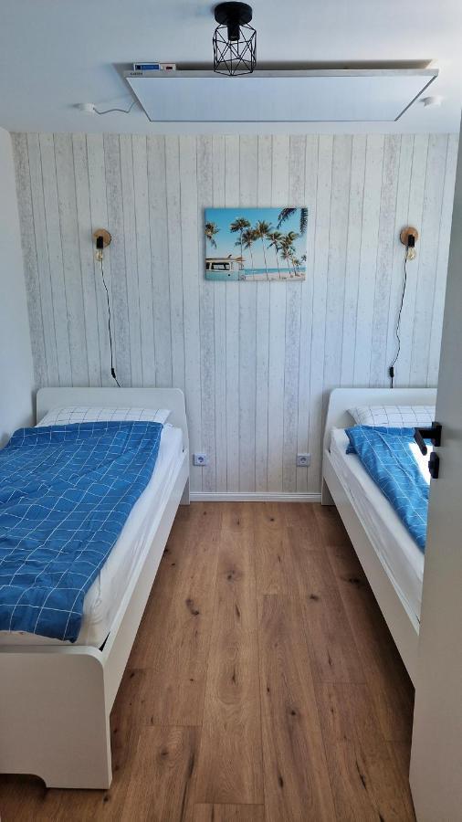 Ferienhaus Seeoase - 70Qm - Kamin -Terrassen - Parkplatz - Badestelle Fusslaeufig Joachimsthal  Kültér fotó