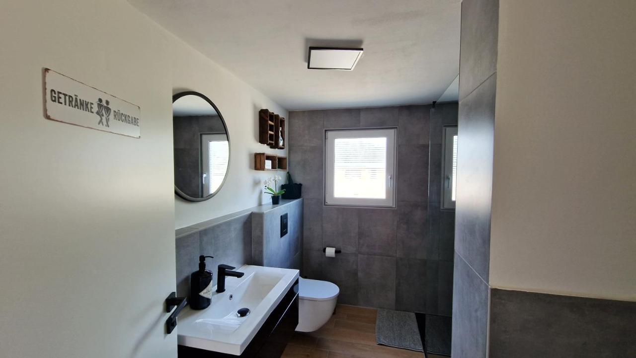 Ferienhaus Seeoase - 70Qm - Kamin -Terrassen - Parkplatz - Badestelle Fusslaeufig Joachimsthal  Kültér fotó